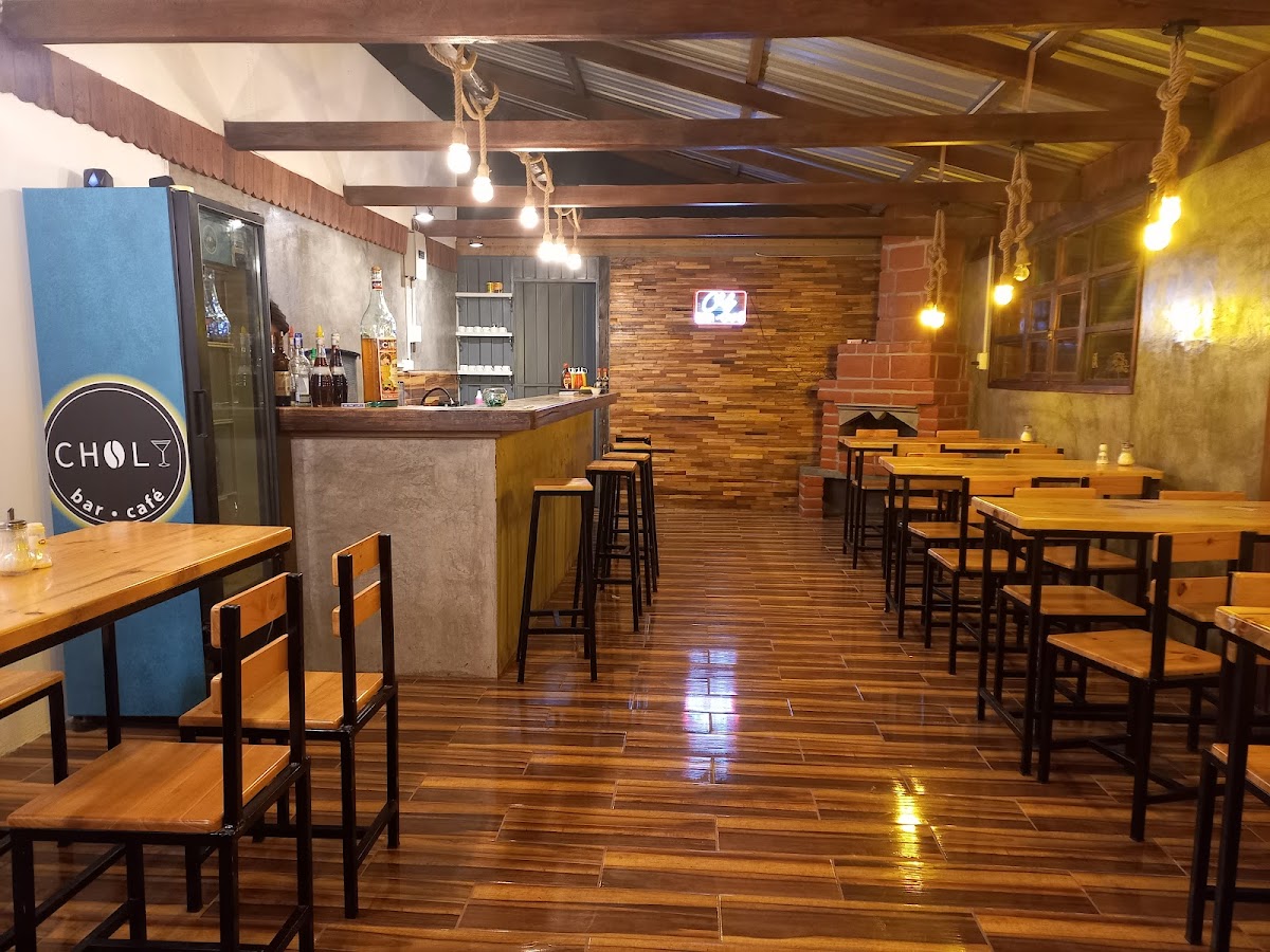 Choly Bar-Café